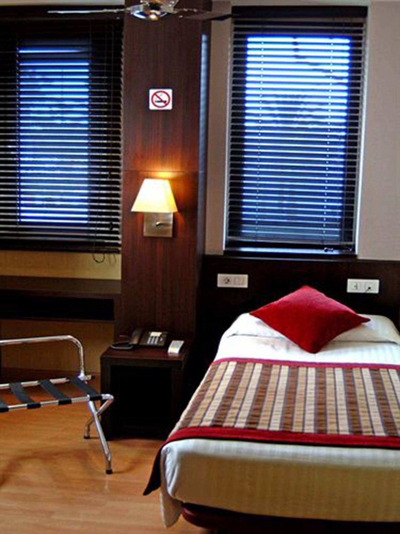 Yomo Bcn Port Barcellona